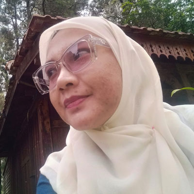 Kunthi Saridewi 